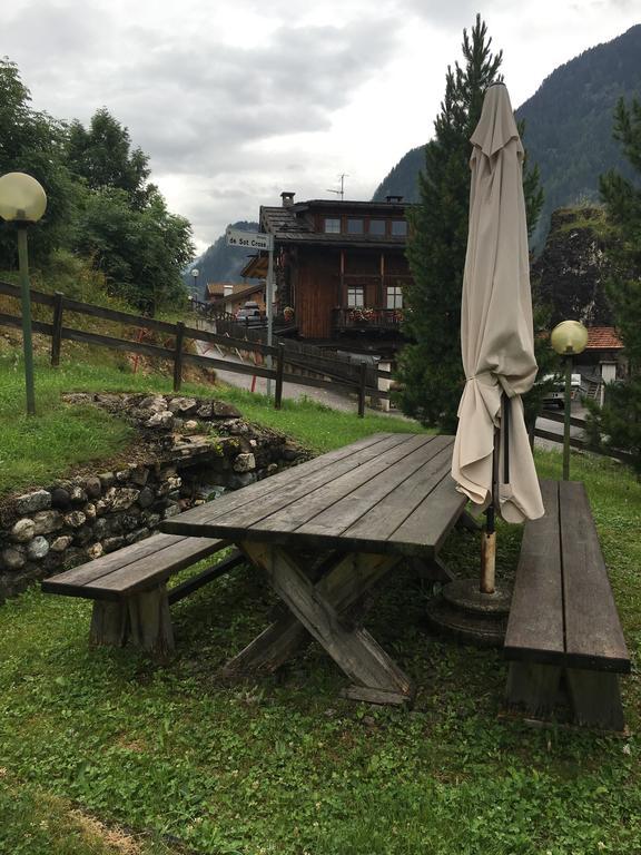 Ciasa Sot Croze Apartment Pozza di Fassa Exterior photo